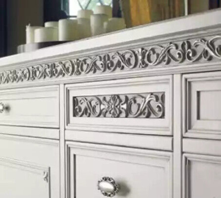 Sideboard komoda Luksusa skapji Dzīvojamā istaba Koks Bāla Klasisks mēbeles