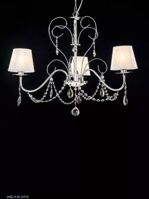 Luksusa kristāla griestu lustra ar stilīgu 3 lampu svītru.