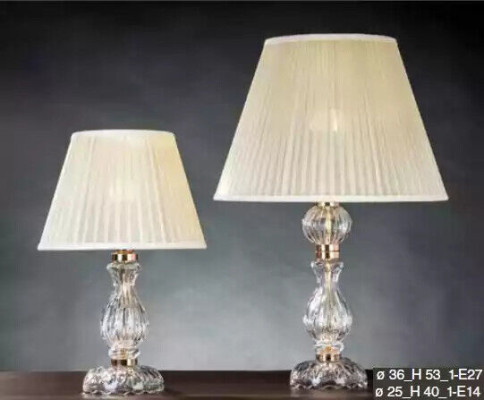 Balta caurspīdīga galds lamp Antik stils kroņluktur kristāla lampa.