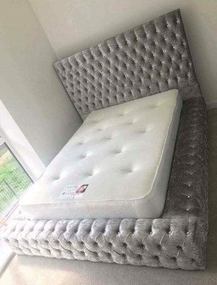 Klasiskais angļu stila divvietīgais tērpa gulta Chesterfield gultas 160x200cm jauns