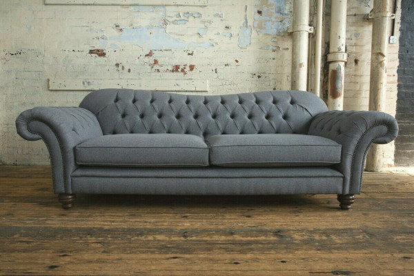 Dīvāns ar četrām sēdvietām, sofa Chesterfield dizains, ādas un tekstila polsterējums jauns.