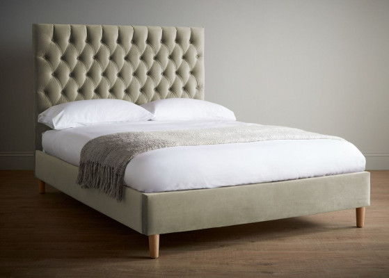 Chesterfield dizaina čīkstes, angļu melna 140/160/180x200 divguļamā gulta