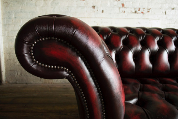 Bordo Chesterfield divdzimums Luxus dzīvojamā istaba 3-vietīgais dīvāns