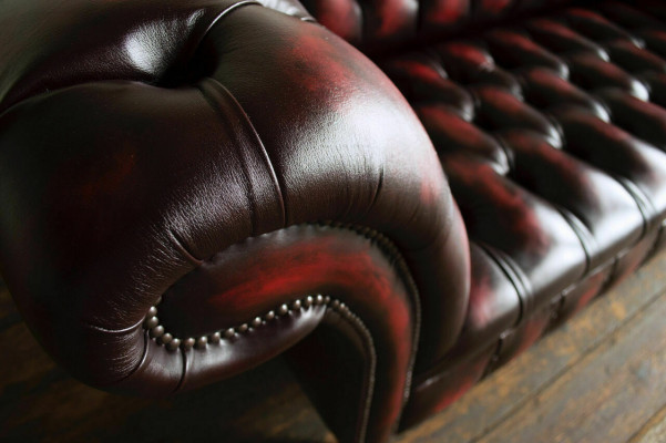 Bordo Chesterfield divdzimums Luxus dzīvojamā istaba 3-vietīgais dīvāns