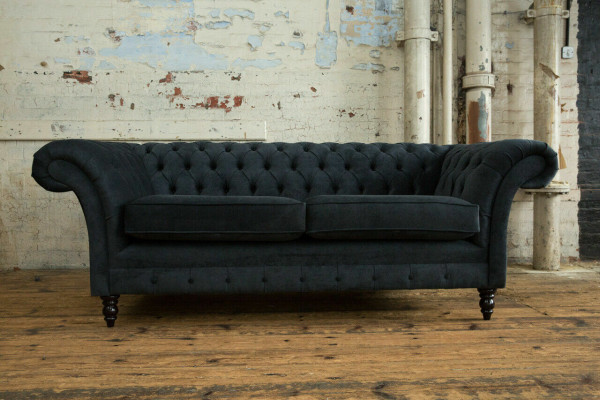 Stilīgā melnā Chesterfield dīvāns dizaina 3-vietīgs luksusa dīvāns