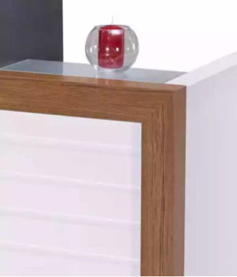 Recepcija - viesu uzņemšanas galda viesnīca galds mēbeles krēsls prakse birojs