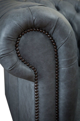 Chesterfield Dīvāns Dīvāns Polster Sofas Klasiskais 2-vietīgs pārklājums no ādas