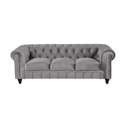 Velkamā sofa Chesterfield no auduma un ādas ar 3 sēdvietām un polsterējumu.