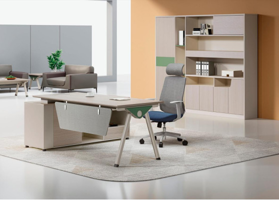 Darba galds dizaina biroja rakstāmgalds Luksusa koka mēbeles