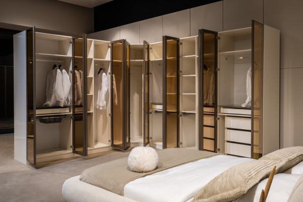 Dizainera Balta skapis forma L Skapī Luxurious Glass Cabinet