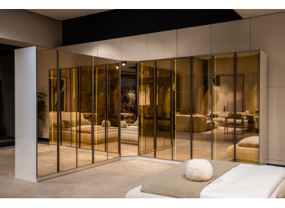 Dizainera Balta skapis forma L Skapī Luxurious Glass Cabinet