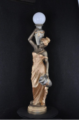 Stāvlampa lampa lukturis statuja figura skulptūras skulptūra statuja stāvlampa jauna