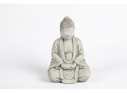 Buddhas skulptūra akmens imitācijā. Liela skulptūra, piemērota dekoratīvai dārza figūrai.
