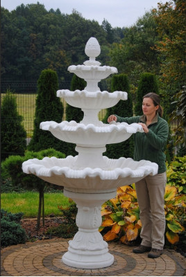 Avoti dārzā, ezers, šķūnis 218 cm, akmeņu izstrādājumi, dārza spiediens, jauna fontaine.