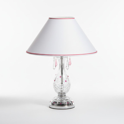 Klasiska naktslampiņa galda lampa Bohēmijas lampa galdam.