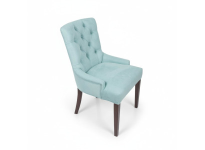 Mūsdienīgi zils Chesterfield krēslu komplekts ar dizainera krēsliem, luksusa sēdvietas.