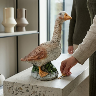 Dekoratīvs zoss dārza figūra statujas 44cm lielums, plastmasas jauna
