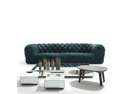 Luxusa Chesterfield atspīdīgs samts Trīsvietīgais auduma dīvāns no velūra apmetuma.