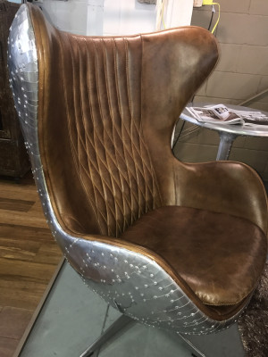 Olas krēsls ādas brūns metāls sudrabs ausu krēsls olas krēsls lidmašīnas klubs