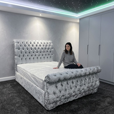 Samta Velvet Chesterfield dizaina gulta Klasiska gultas korpuss auduma gultas Jauns