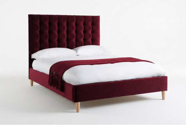 Sarkanā luksusa audekla divvietīgā gulta Chesterfield dizains 180x200 cm jaunā gultā
