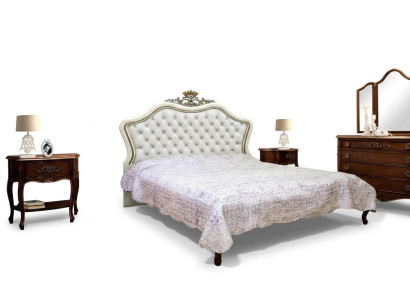 Divu personu gulta Guļamistabas mēbeles no masīvkoka Vaccari cav giovanni Bed New