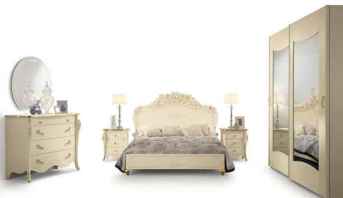 Schlafzimmer komplekts Bizzotto gulta nakts galds komoda spogulis skapis 5 gab.