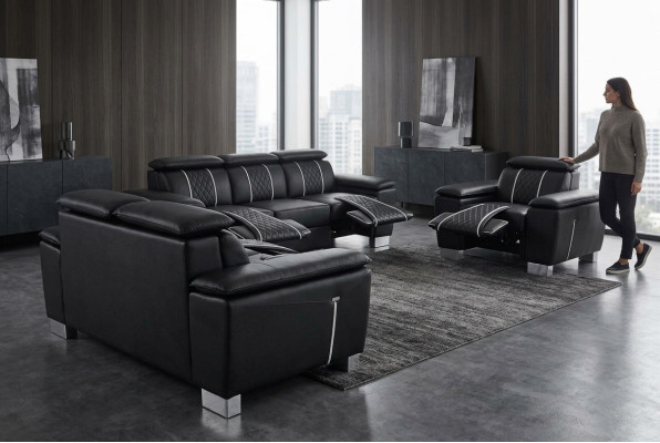 Sofas komplekts no ādas materiāla ar dīvānu un diviem krēsliem ar USB pieslēgvielām