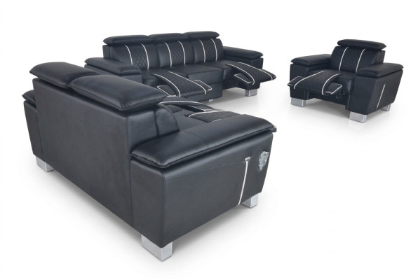 Sofas komplekts no ādas materiāla ar dīvānu un diviem krēsliem ar USB pieslēgvielām