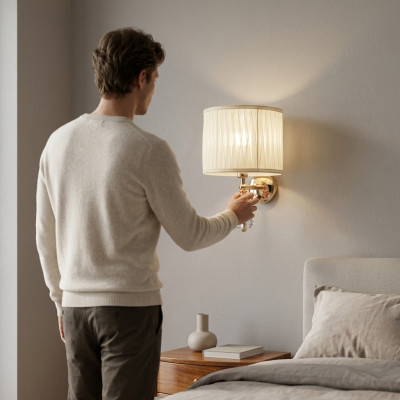 Mūsdienīga baltā sienas lampa, dizainera dzīvojamā istaba sienas lukturis, luksusa lampa