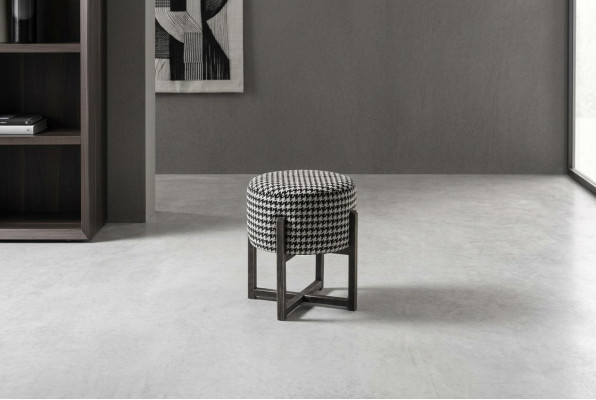 Parādīgais Rund Hocker Modernais Hocker Pēdu atspieds Bezruķu atspieds Pildsēdeklis