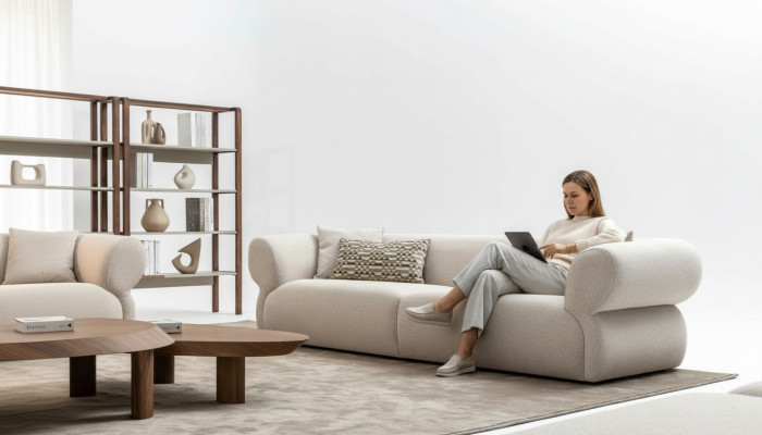 Moderns dīvāns 3 vietās Beige Three-seater big 250cm dīvāni Couch Luxus Möbel Neu