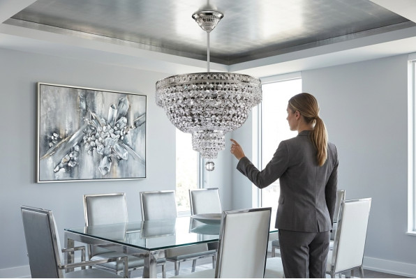 Luksusa sudraba kronšteins kristāla griestu lampa