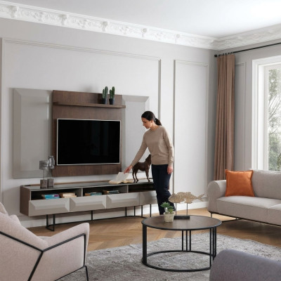 Grupa RTV Lowboard TV statīvs Sideboard Panelis 2 daļas koks Brūns plaukts