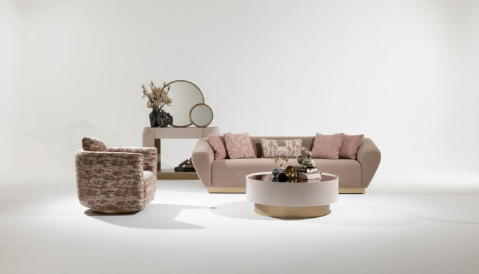 Sofas komplekts Ar dīvānu, 3-vietīgu dīvāna krēslu, galdapenes un skapjiem, beige audums, 5 gab.