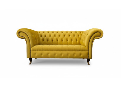 Chesterfield dīvāns, dīvāns, ar diviem sēdekļiem, dzīvojamā istaba, dīvāni, dzeltena krāsā.