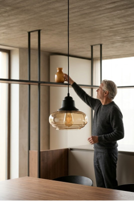 Lampa Pakaramais gaismeklis Gaismas avoti Lampas Griestu lampas Gaismas avots Griestu lampa