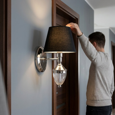 Lampa Lukturis Griestu lampa Lukturis Sienas lampas Sienas lukturis Griestu lukturis