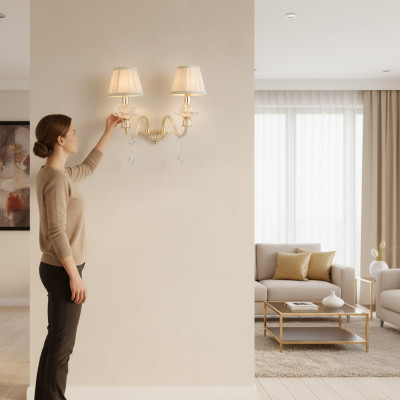 Stilīga sienas lampa Klasiskā sienas lampa zelta krāsā luksusa vainags