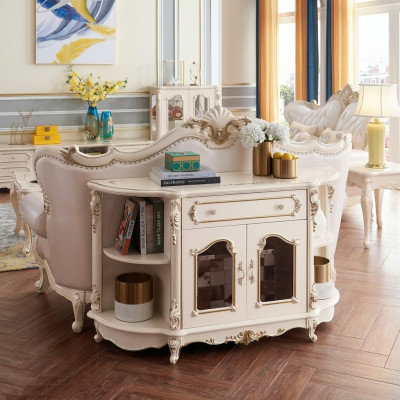 Sideboard dzīvojamā istabā klasiski mēbeles iekšējam apdarei.