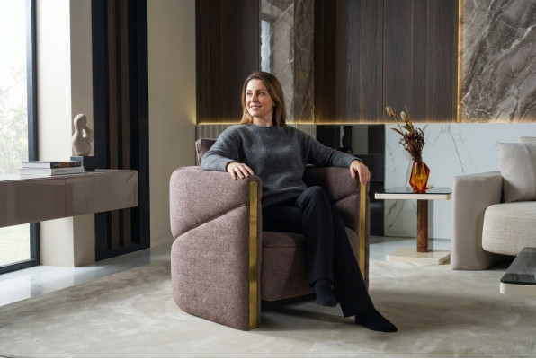 Dizaina krēsls Luksusa krēsls Atpūtas tekstila krēsls Kluba salons Mūsdienīgs luksuss