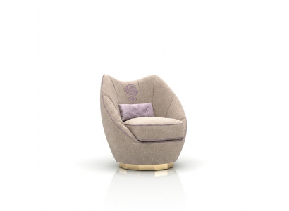 Luksusa dzīvojamā istaba Mēbeles Jaunu krēslu Atdalīt Noziedz Couch Modernas apdare alcoved.
