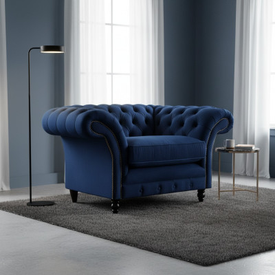 Zils Chesterfield krēsls ar luksusa dizainu auduma pārklājumu Jaunas dzīvojamās istabas mēbelēm.